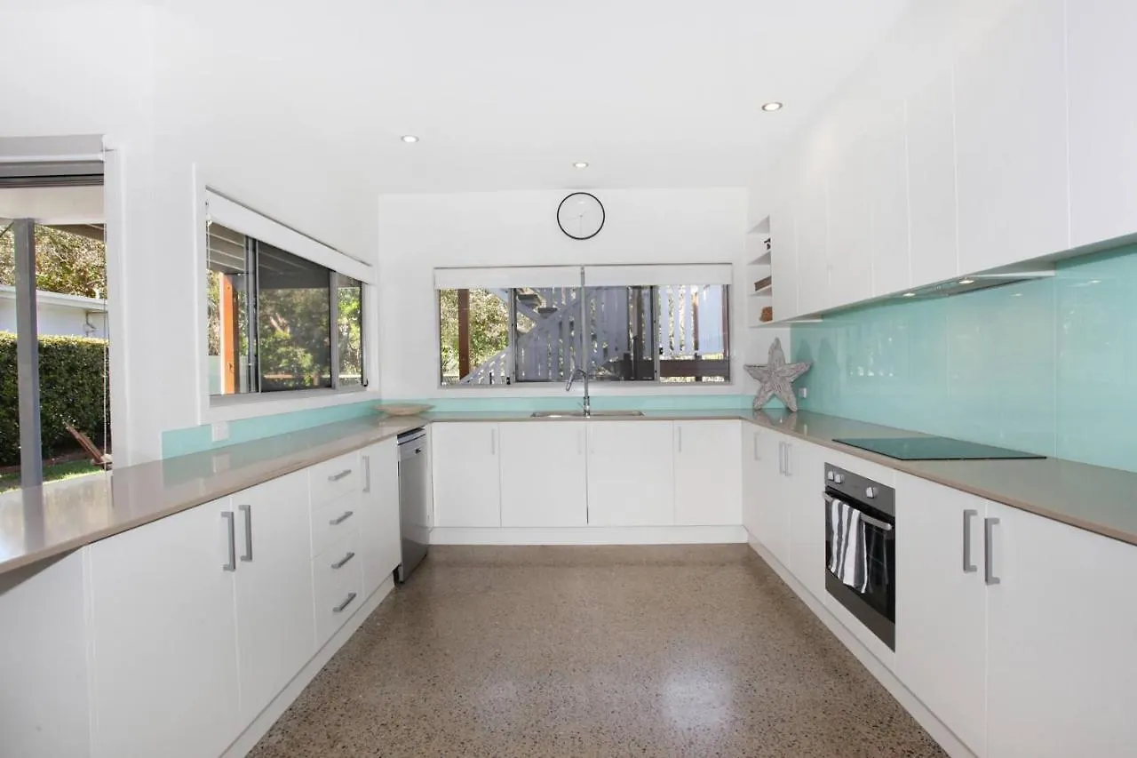 15 Wave Crescent Villa Marcoola Holiday home